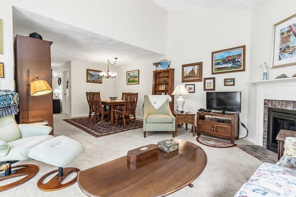 42 Quarry Ridge Lane # 42, Rockport MA 01966 photo 9