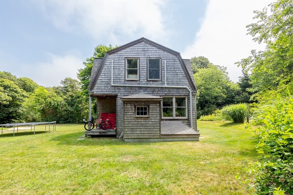 48 Plantingfield Way, Edgartown MA 02539 photo 3