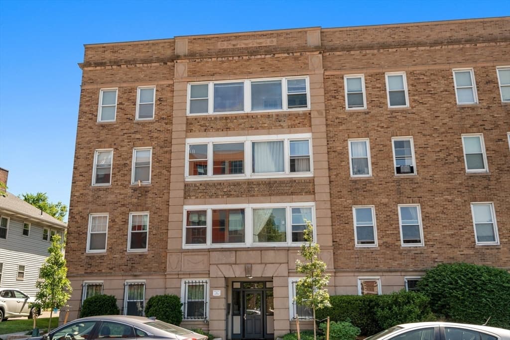 Condominium at 238 S Huntington Ave # 1, Boston MA 02130, Boston, photo 18 of 21
