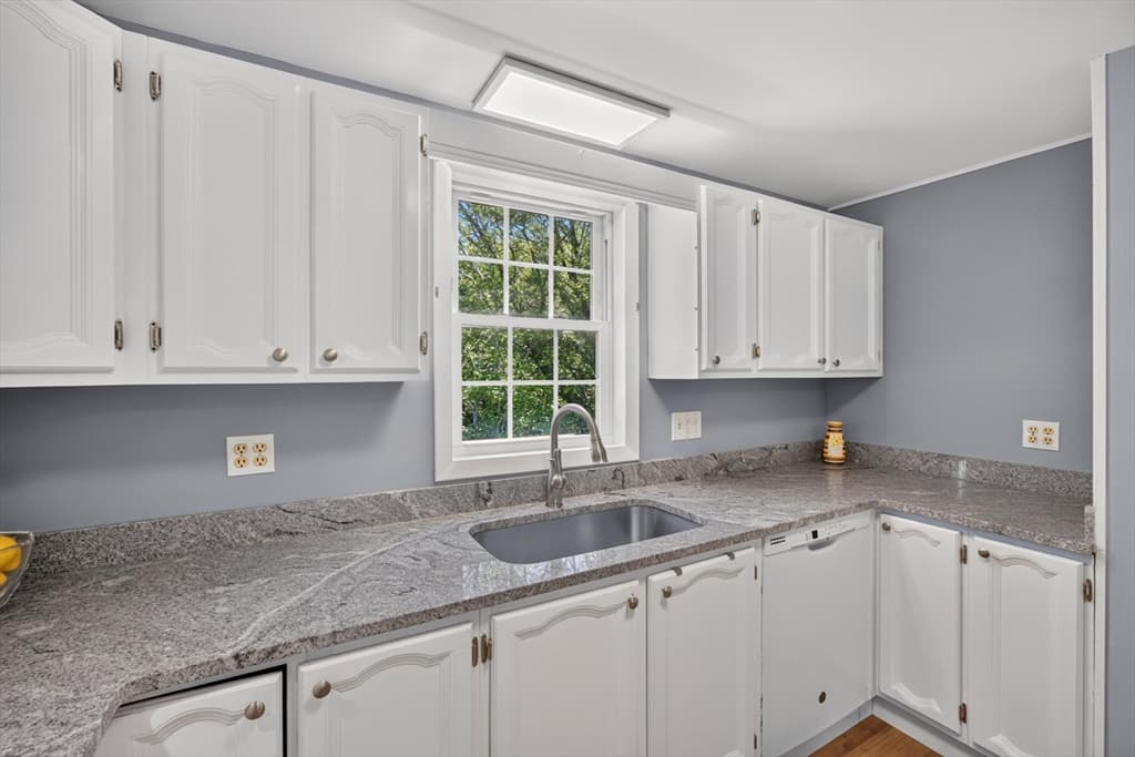 7 Sandy Hill Lane Unit A, Provincetown MA 02657 photo 9
