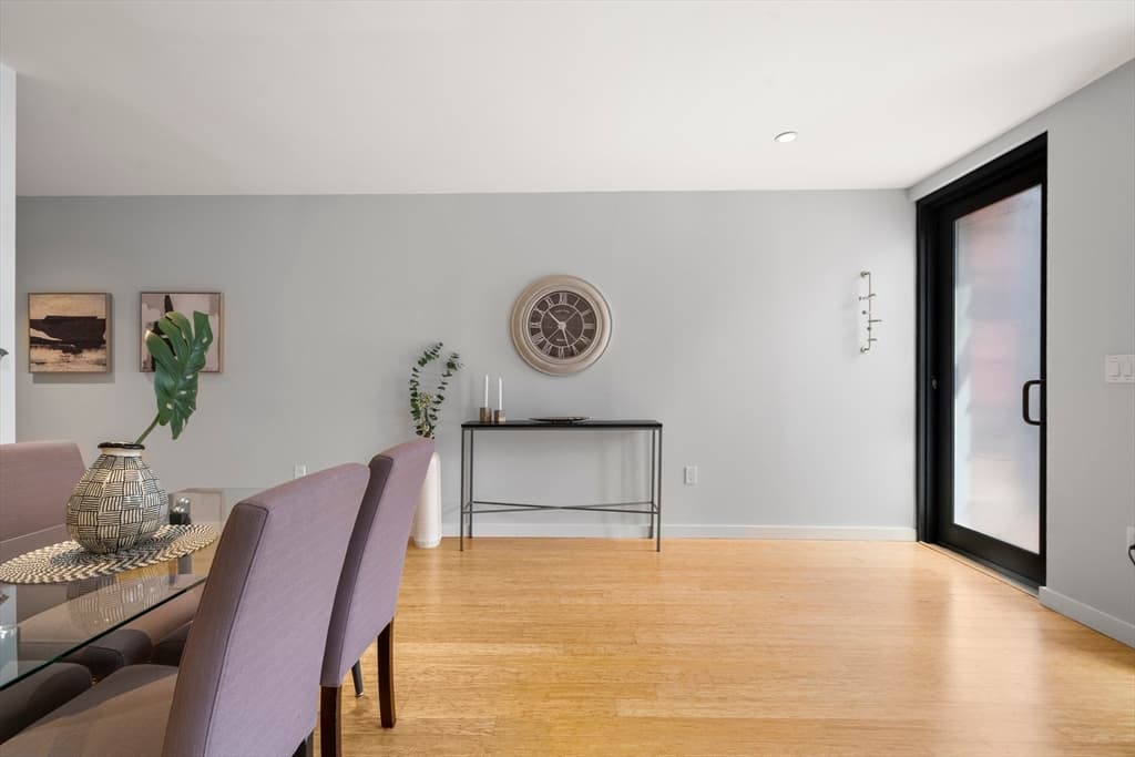 Condominium at 691 Massachusetts Ave, Boston MA 02118, Boston, photo 9 of 21