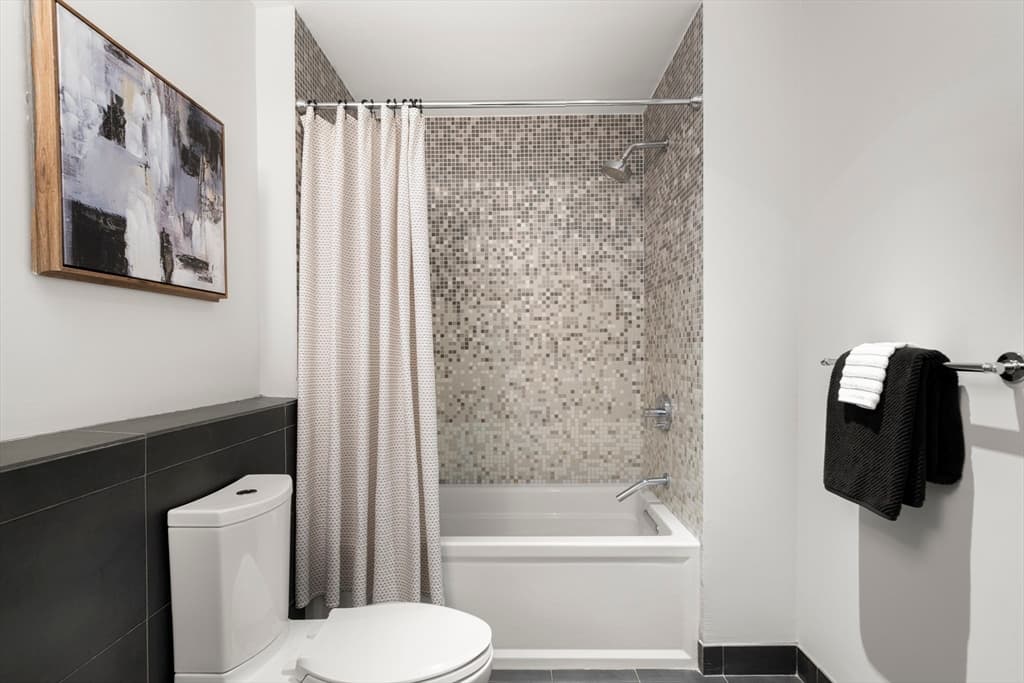 Condominium at 691 Massachusetts Ave, Boston MA 02118, Boston, photo 11 of 21