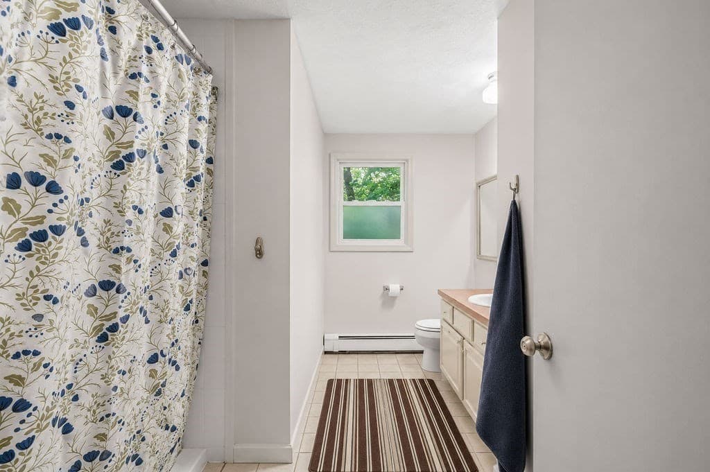 Single Family Residence at 166 School St, Rehoboth MA 02769, Rehoboth, photo 13 of 31