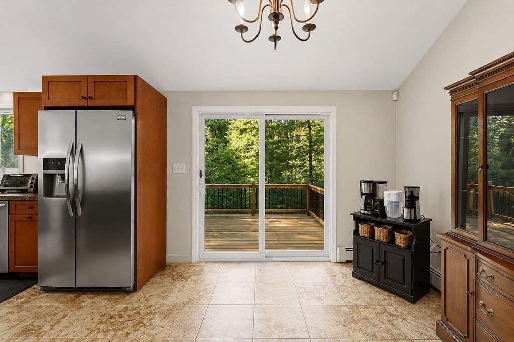 Single Family Residence at 166 School St, Rehoboth MA 02769, Rehoboth, photo 4 of 31