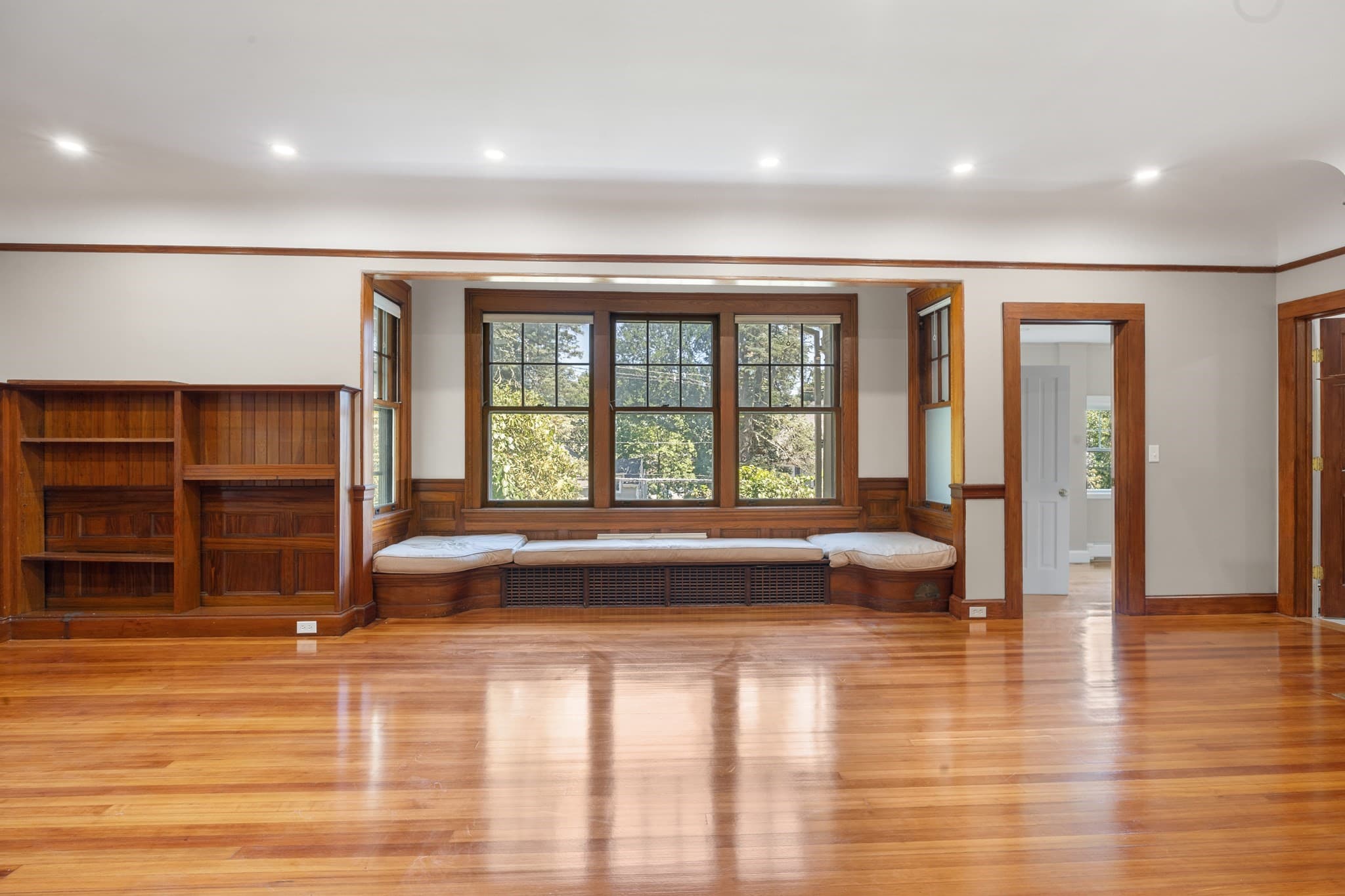 Condominium at 56 Vinton Street # 2, Melrose MA 02176, photo 6 of 42