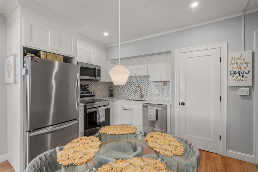 285 Lynn Shore Dr # 402, Lynn MA 01902 photo 7