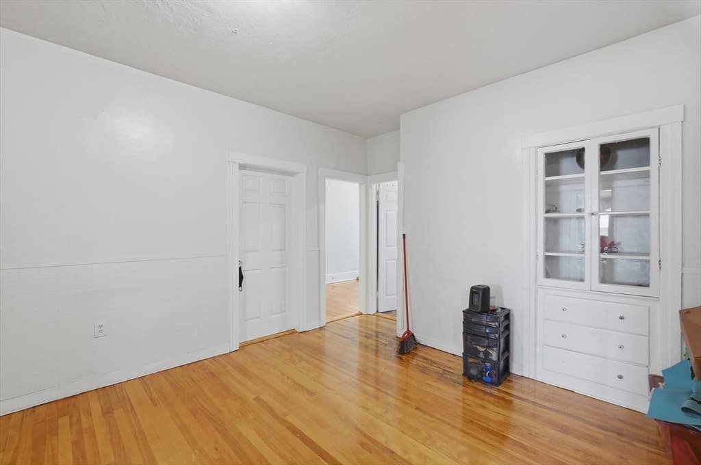 54 Shelby Street, Worcester MA 01605 photo 21