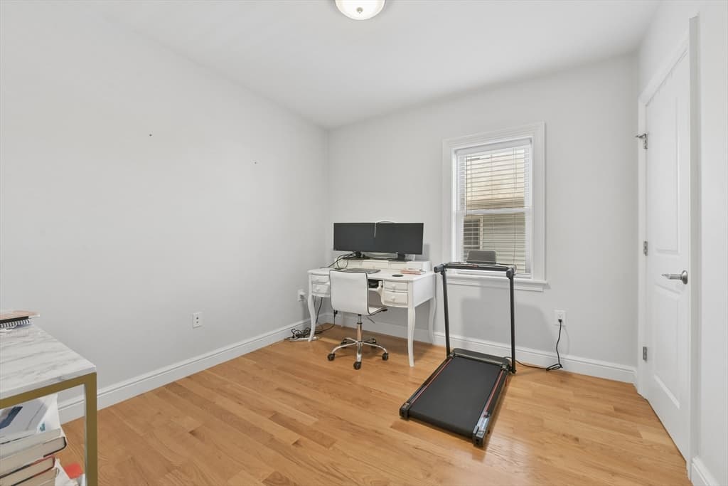 Condominium at 214-216 E Eagle St # 5, Boston MA 02128, Boston, photo 11 of 16