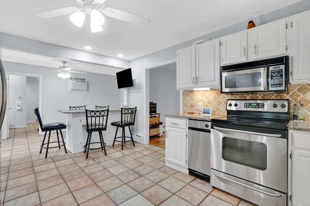 84 Judd Ave., South Hadley MA 01075 photo 20