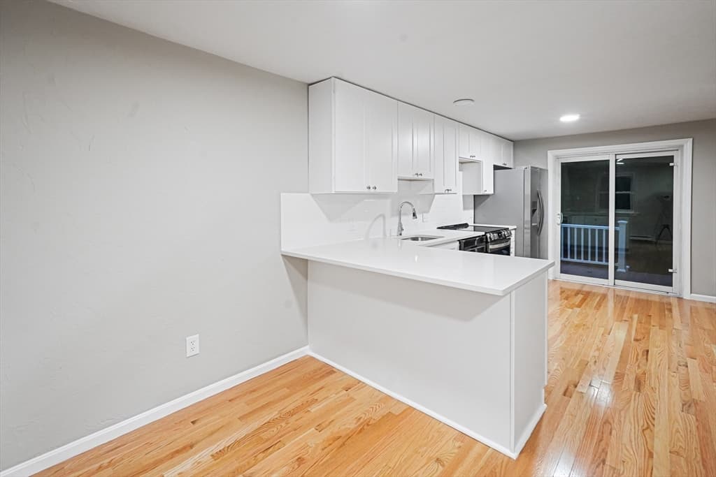 9 Debra Ln # 1, Bellingham MA 02019 photo 7