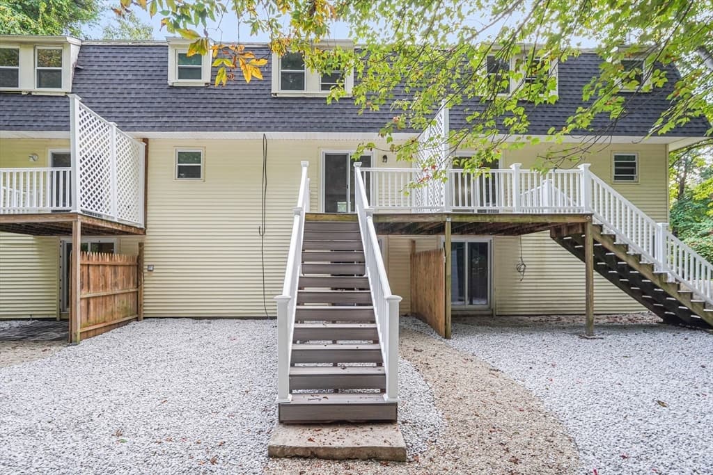 9 Debra Ln # 1, Bellingham MA 02019 photo 3