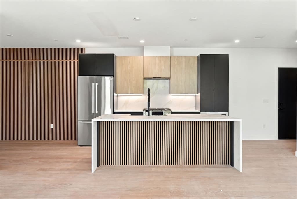 Condominium at 22 High Street # 103, Boston MA 02122, Boston, photo 6 of 28