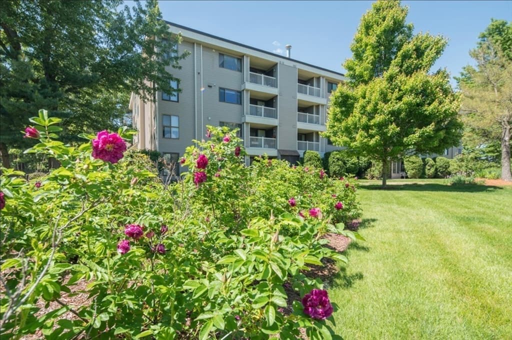 255 North Rd # 158, Chelmsford MA 01824