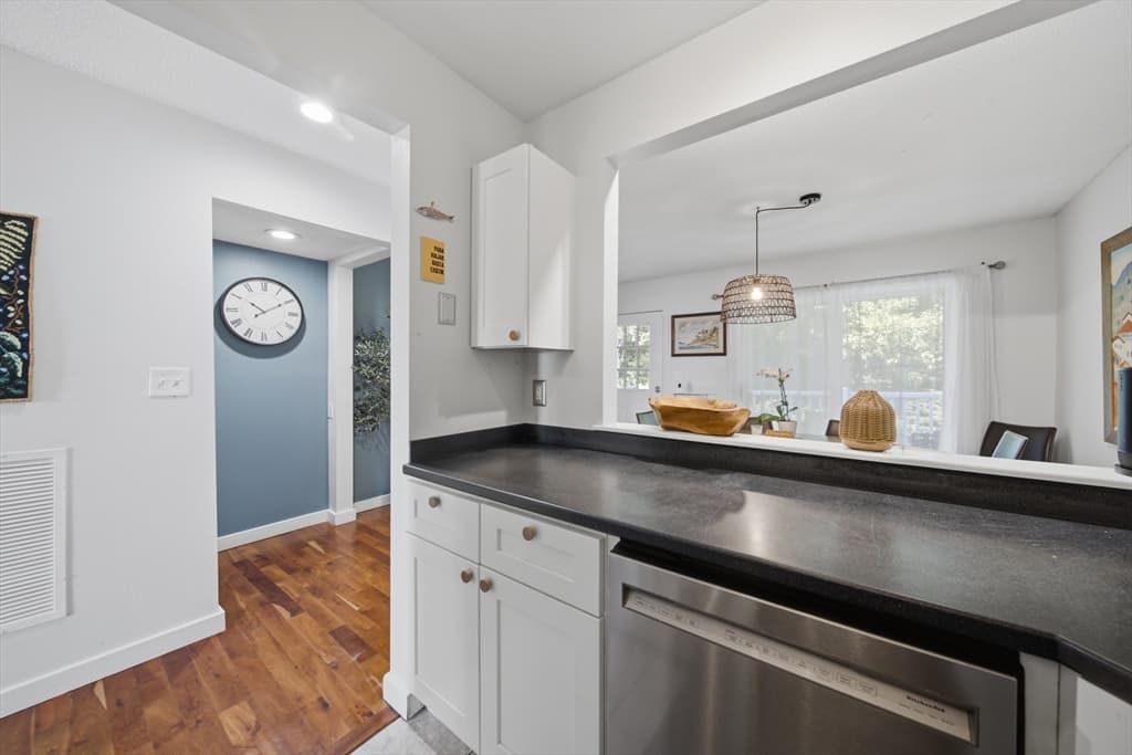 49 Breakwater Dr # 10, Chelsea MA 02150 photo 19