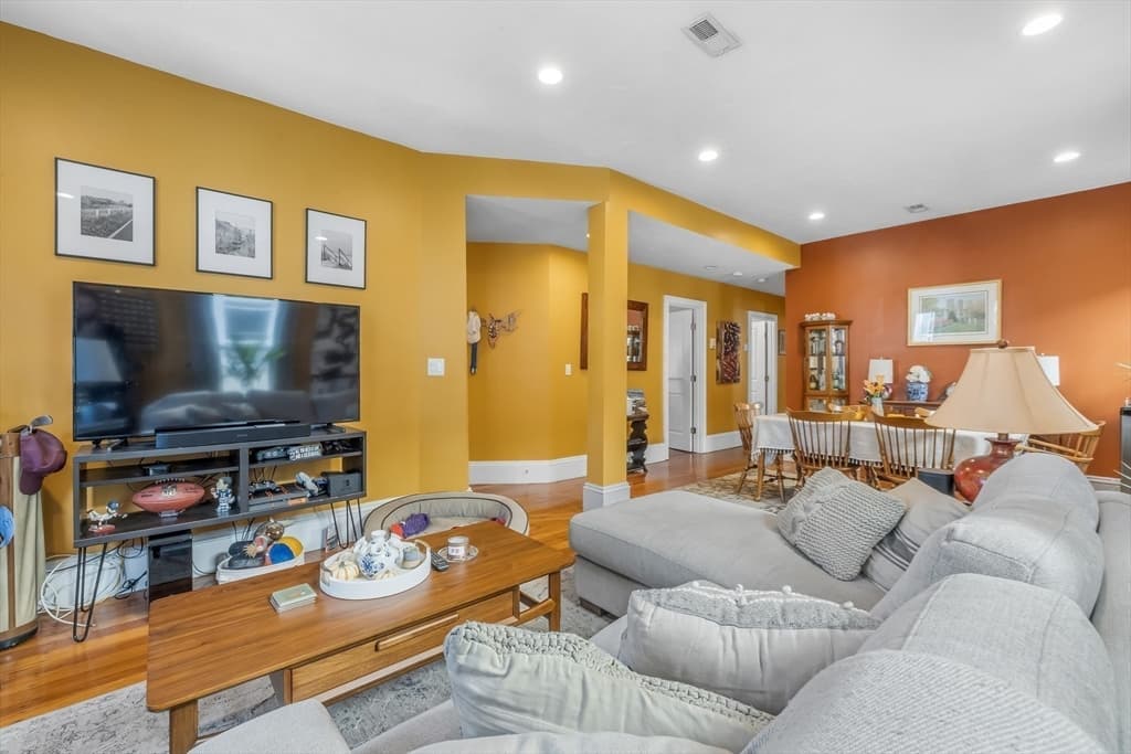 Condominium at 71 Romsey St # 2, Boston MA 02125, Boston, photo 12 of 25