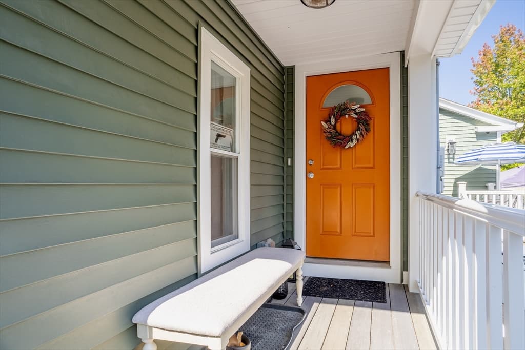 25 Benham St, Orange MA 01364 photo 4