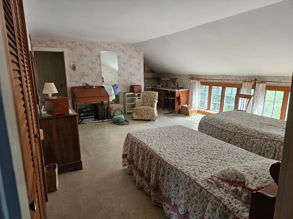 43 Summer St, Barre MA 01005 photo 15