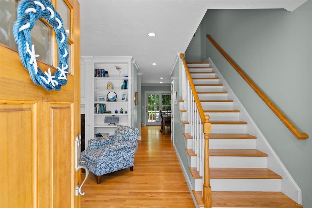 480 Main St # 15, Falmouth MA 02540 photo 3