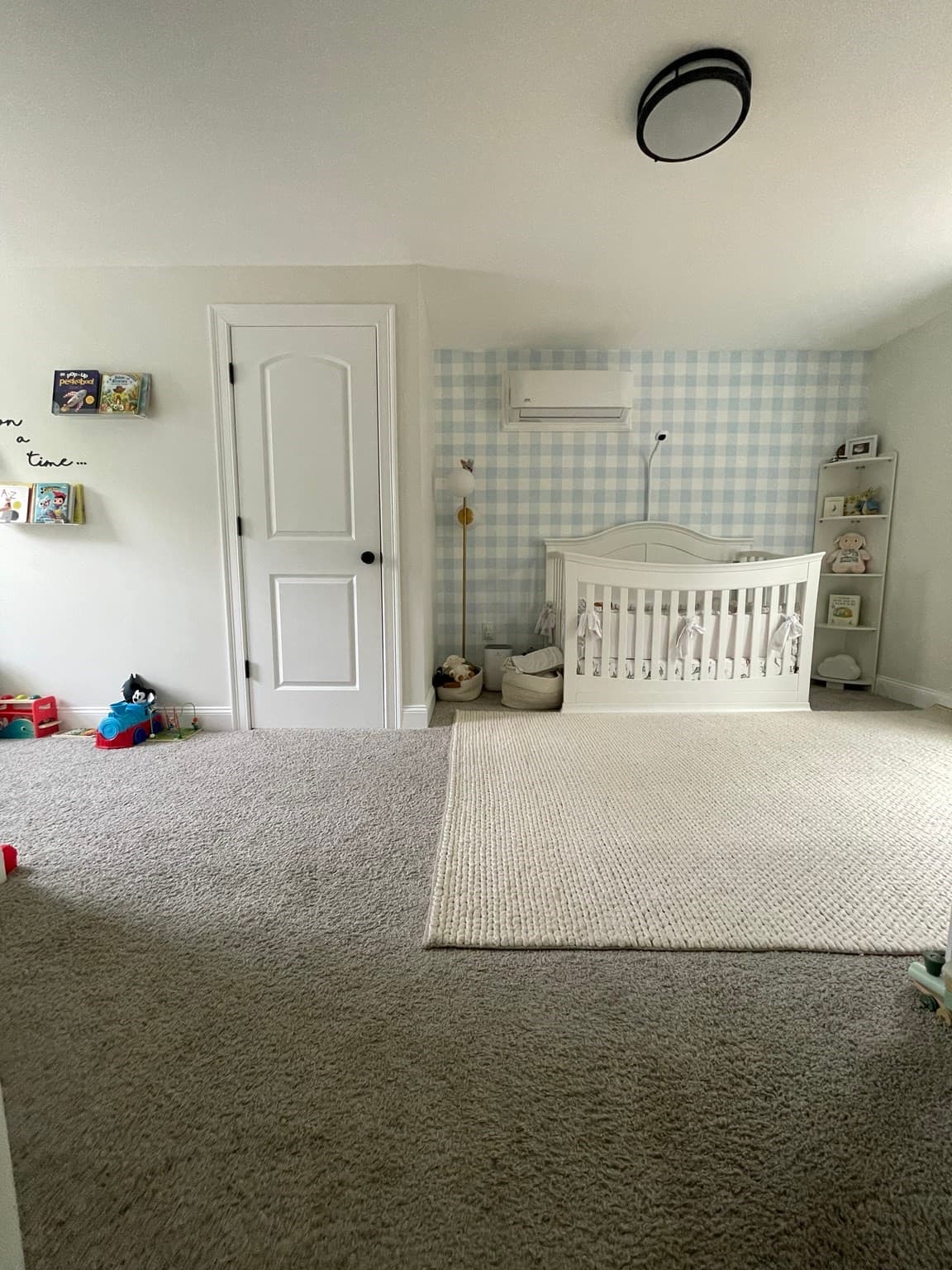Single Family Residence at 122 Swan Ave, Fitchburg MA 01420, photo 16 of 20