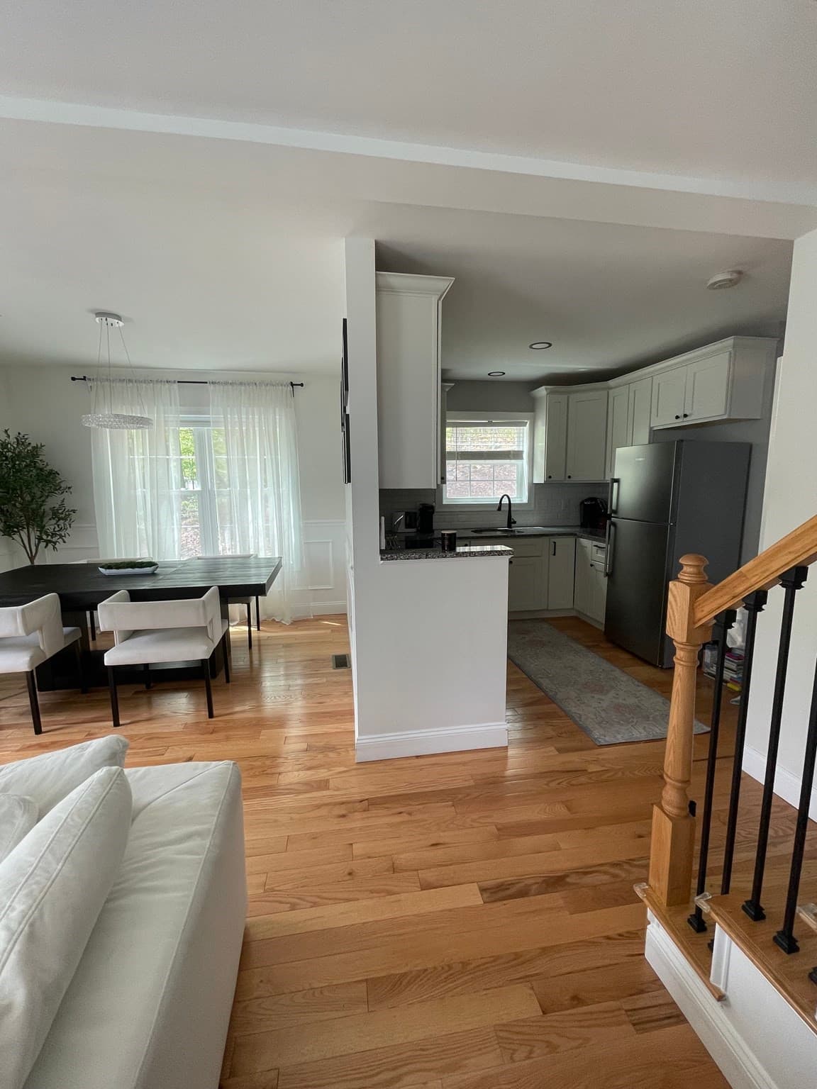 Single Family Residence at 122 Swan Ave, Fitchburg MA 01420, photo 7 of 20