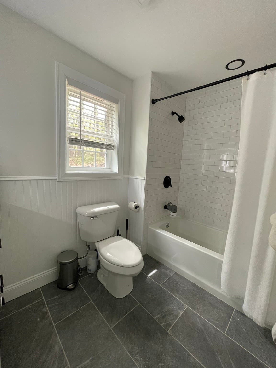 Single Family Residence at 122 Swan Ave, Fitchburg MA 01420, photo 19 of 20
