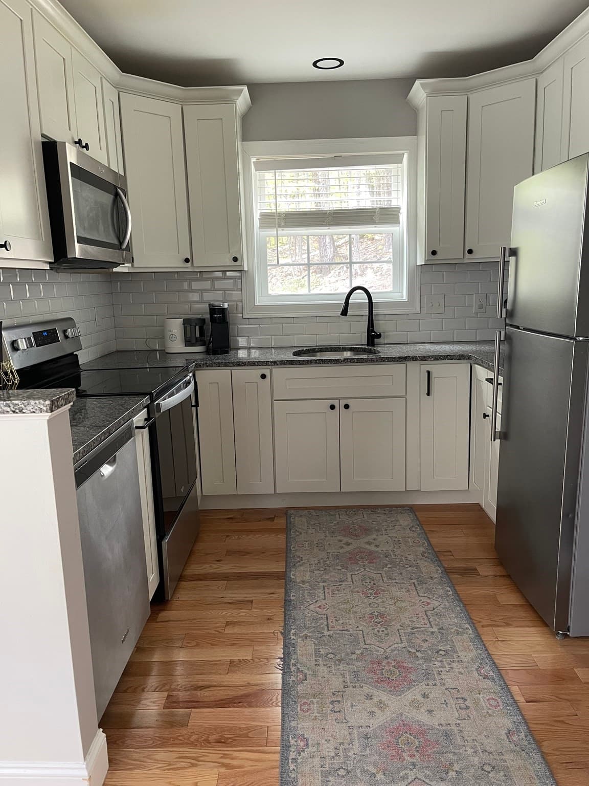 Single Family Residence at 122 Swan Ave, Fitchburg MA 01420, photo 8 of 20