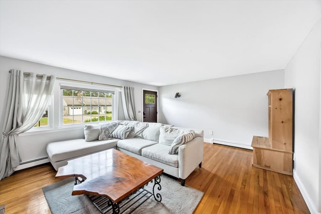 16 Pine View Dr, Barnstable MA 02635 photo 3