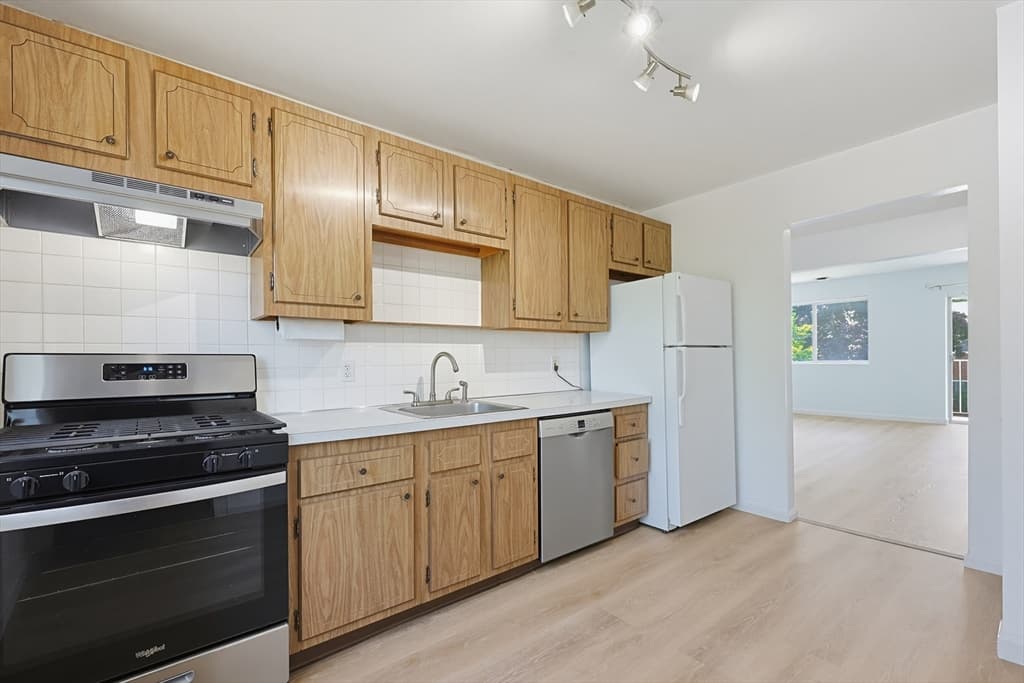 31 Bayberry Dr # 4, Sharon MA 02067 photo 12
