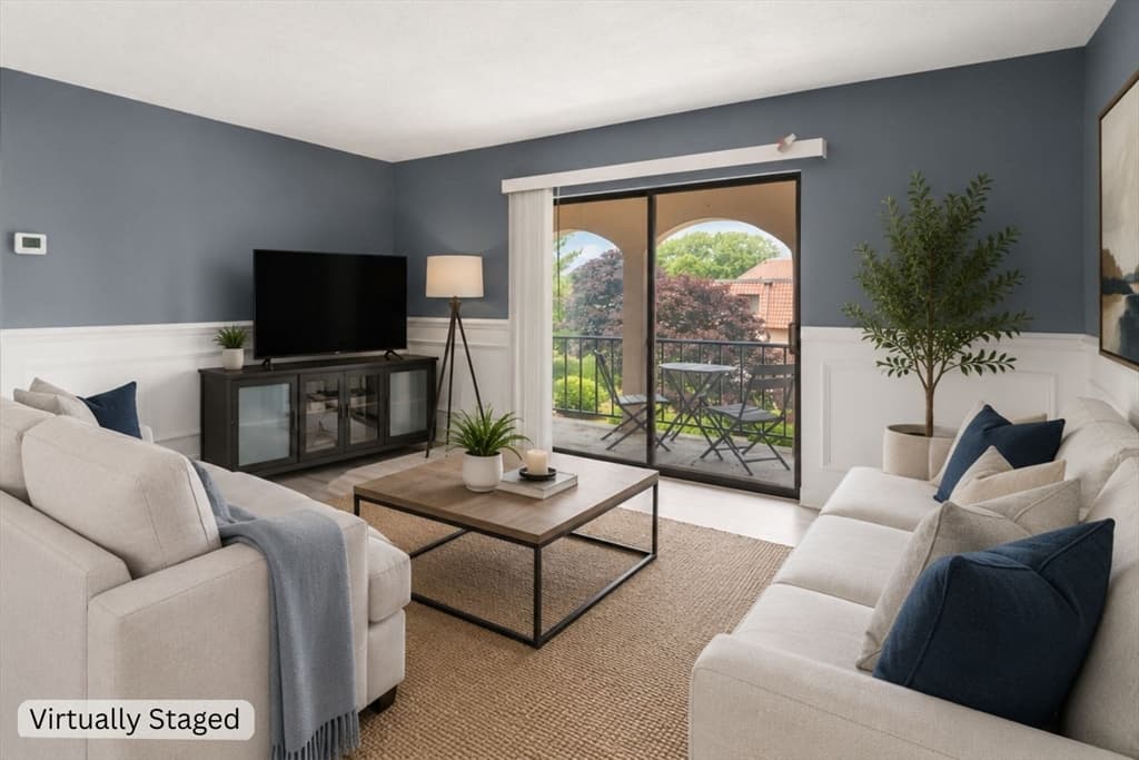 685 Oak St # 10, Brockton MA 02301 photo 2