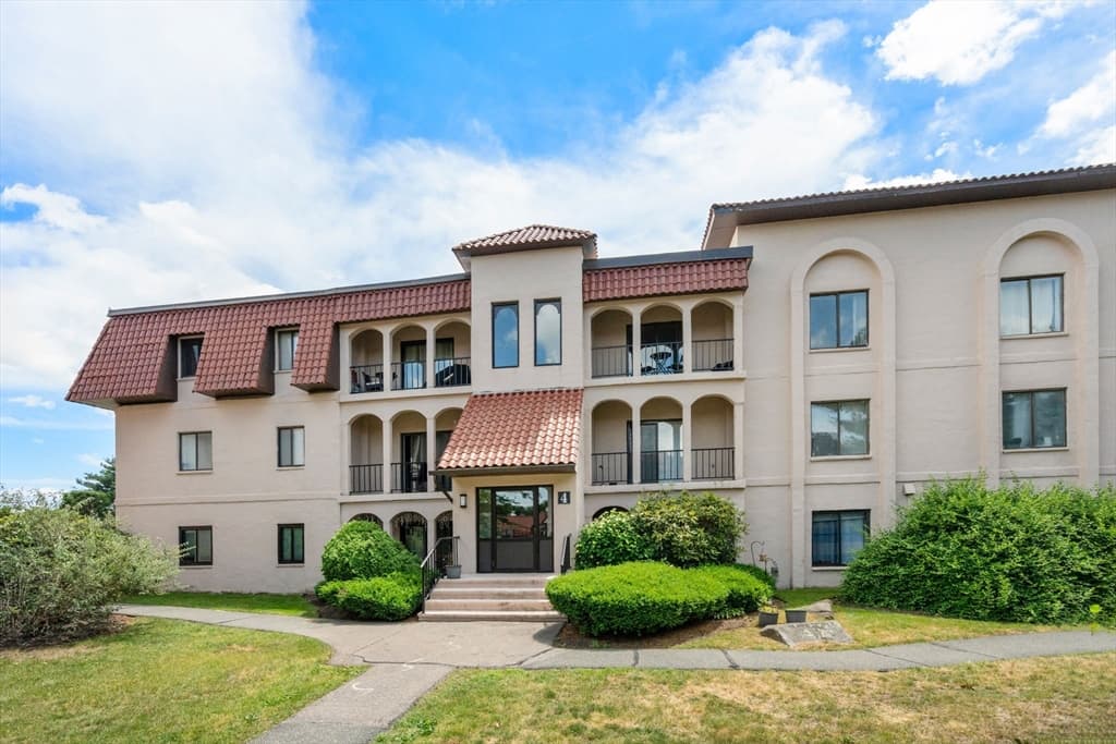 685 Oak St # 10, Brockton MA 02301 photo 19