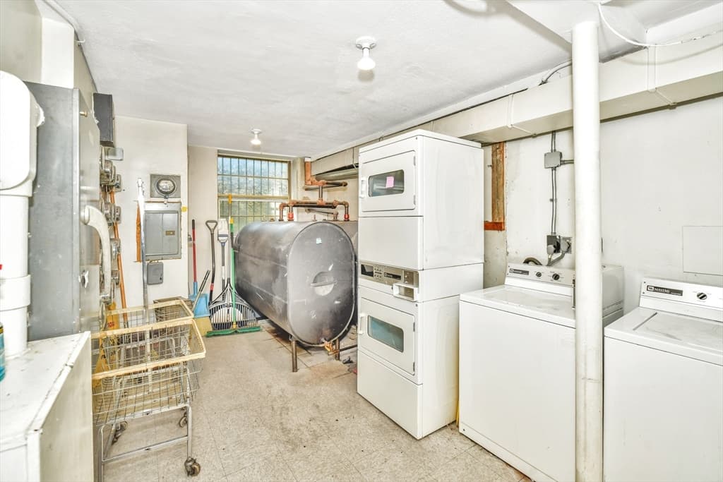 2089 Dorchester Ave # 3, Boston MA 02124 photo 12