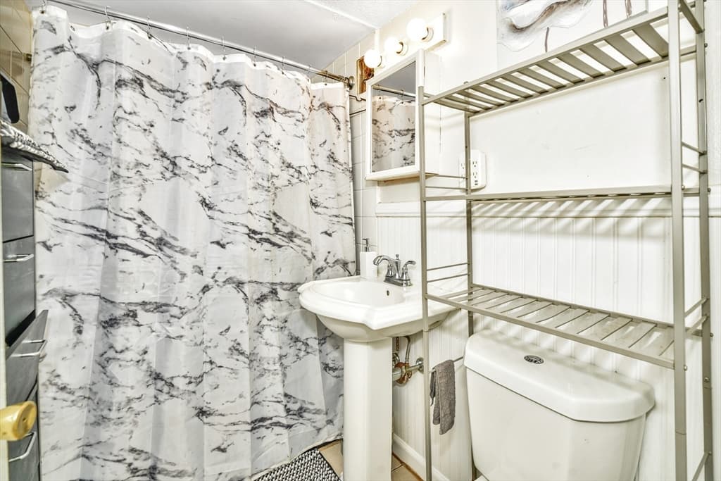 2089 Dorchester Ave # 3, Boston MA 02124 photo 8