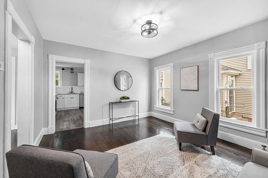 15 Myrtle Ave, Holyoke MA 01040 photo 7
