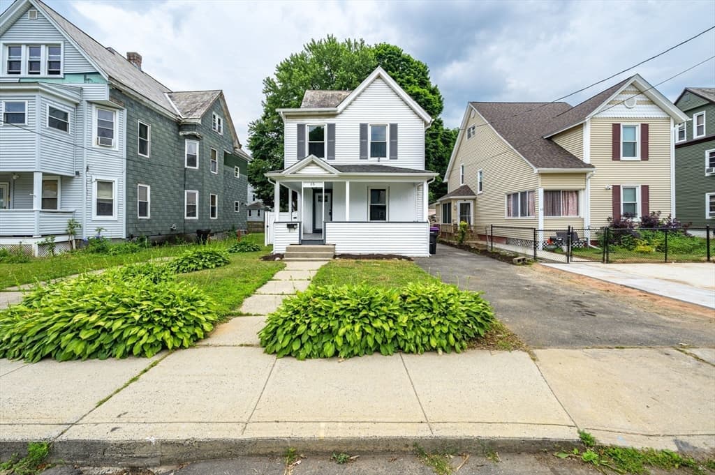 15 Myrtle Ave, Holyoke MA 01040 photo 32