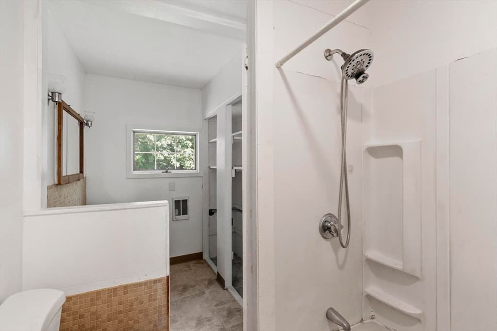 354 Massachusetts Ave, Lunenburg MA 01462 photo 39