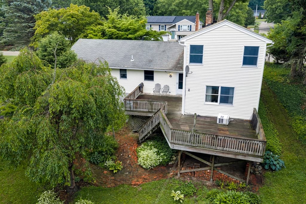 Single Family Residence at 20 Brentwood Dr, Dudley MA 01571, Dudley, photo 37 of 40