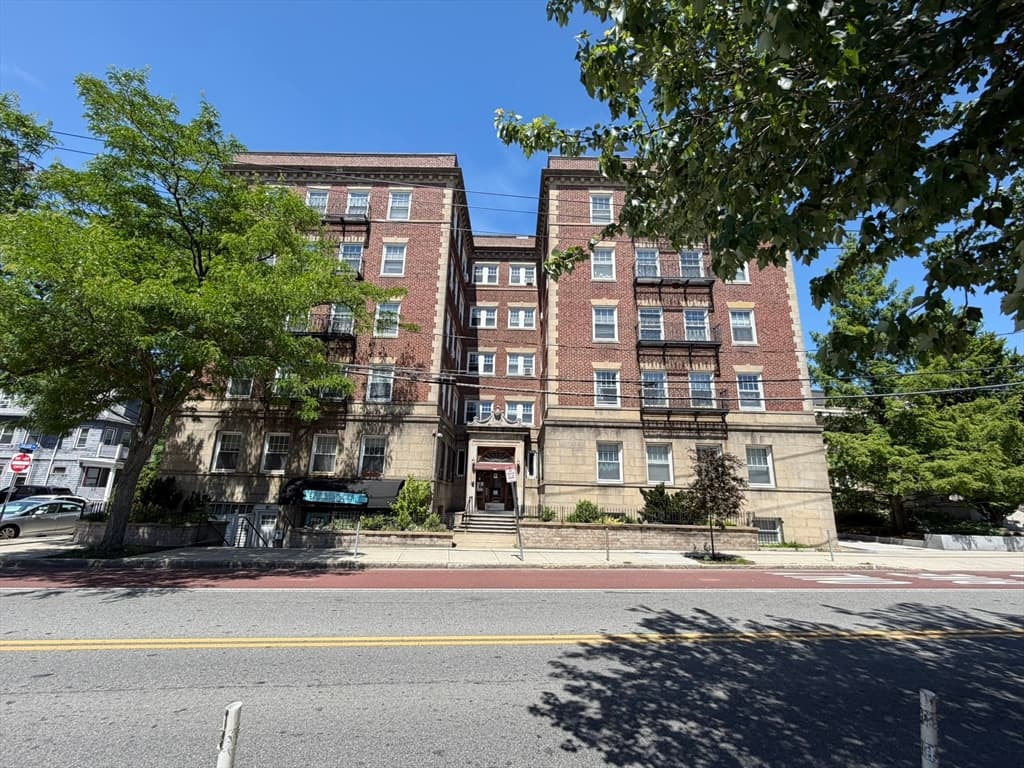 36 College Ave, Somerville MA 02144 photo 2