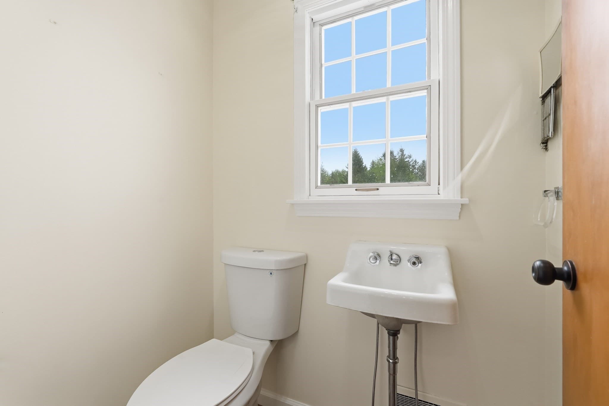 Single Family Residence at 98 North Rd, Monroe MA 01350, Monroe, photo 22 of 34
