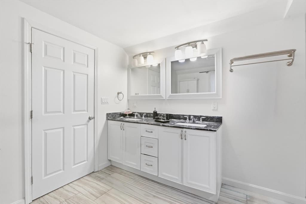 73 Wareham St, Middleboro MA 02346 photo 14