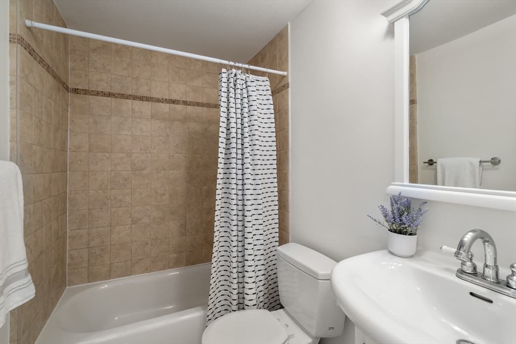 84 Grant St # 12, Somerville MA 02145 photo 11
