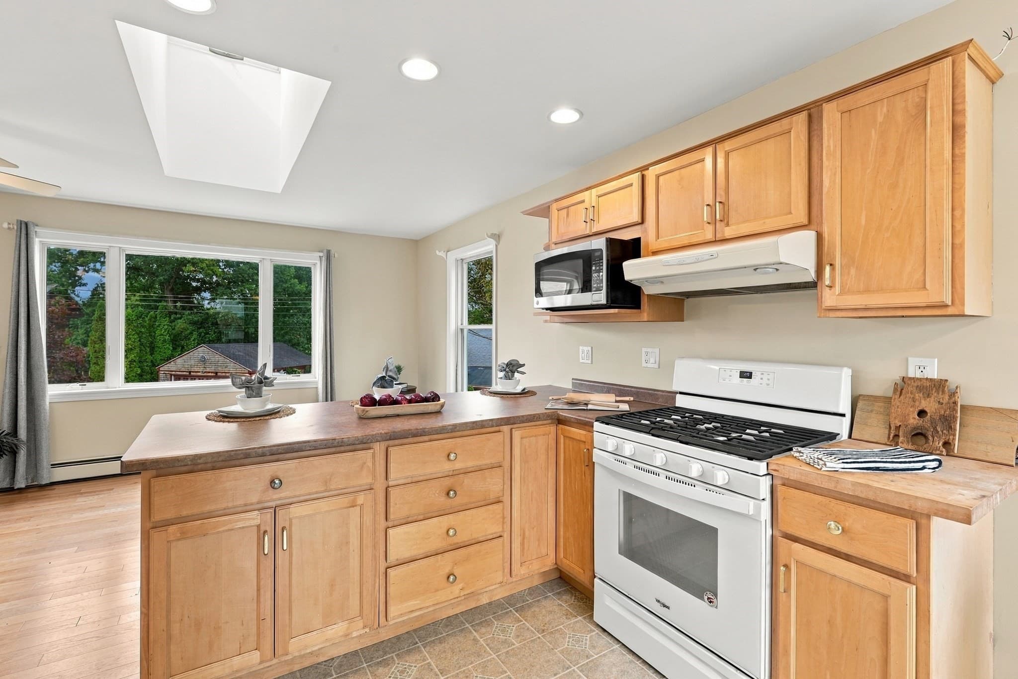 Single Family Residence at 2 Alnette Rd, Merrimac MA 01860, Merrimac, photo 13 of 42
