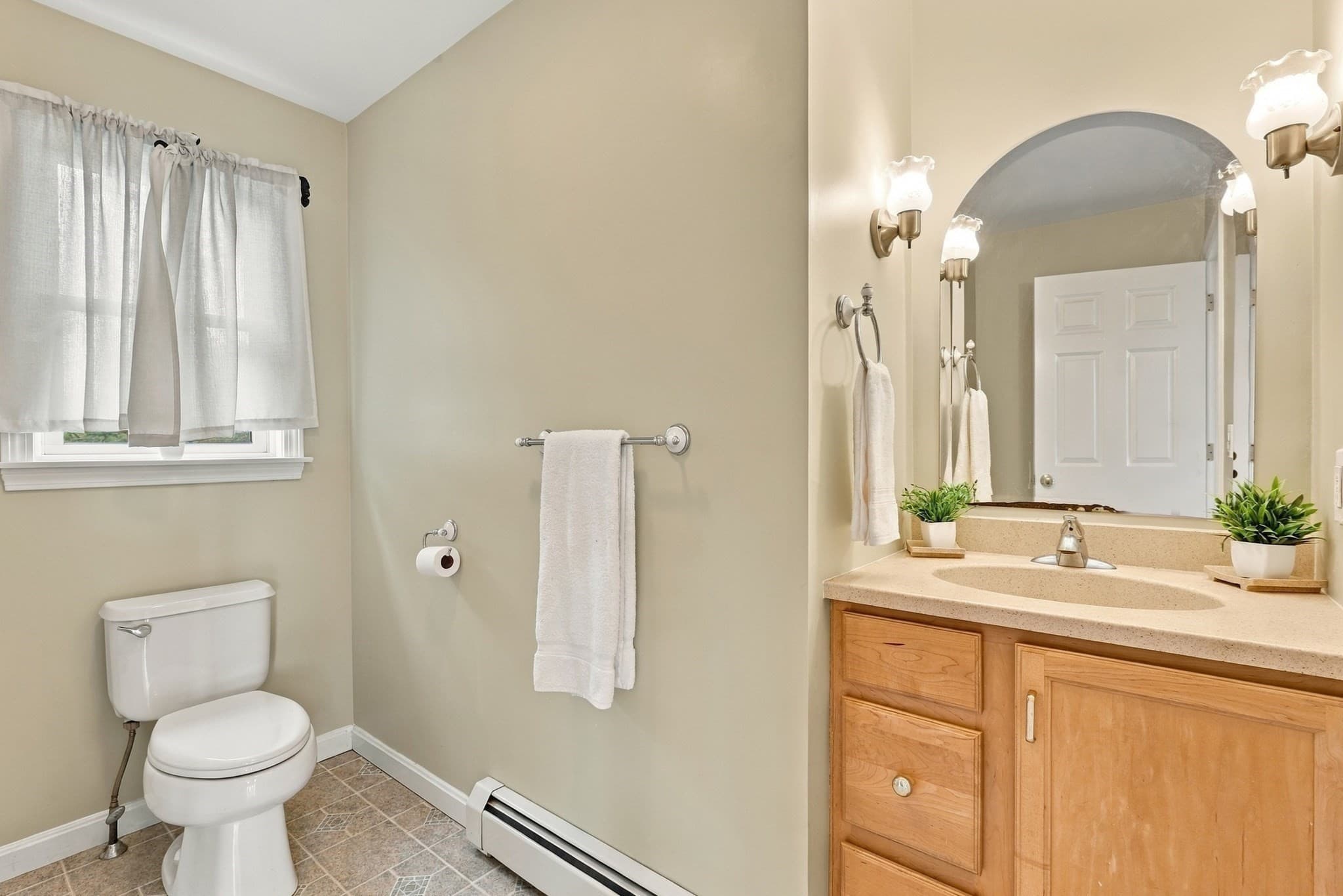 Single Family Residence at 2 Alnette Rd, Merrimac MA 01860, Merrimac, photo 21 of 42