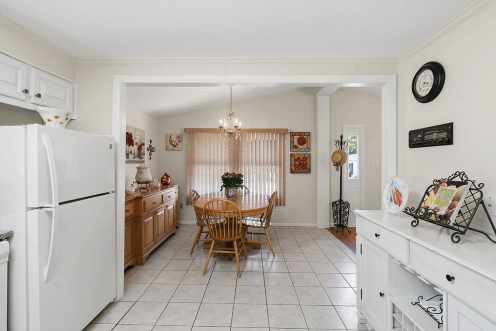 3 Queens Rd # 211, Attleboro MA 02703 photo 9