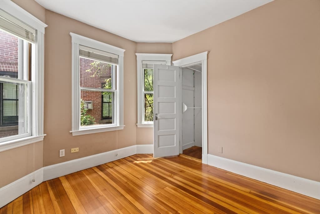 Condominium at 62 Seaverns Ave # 2, Boston MA 02130, Boston, photo 23 of 29