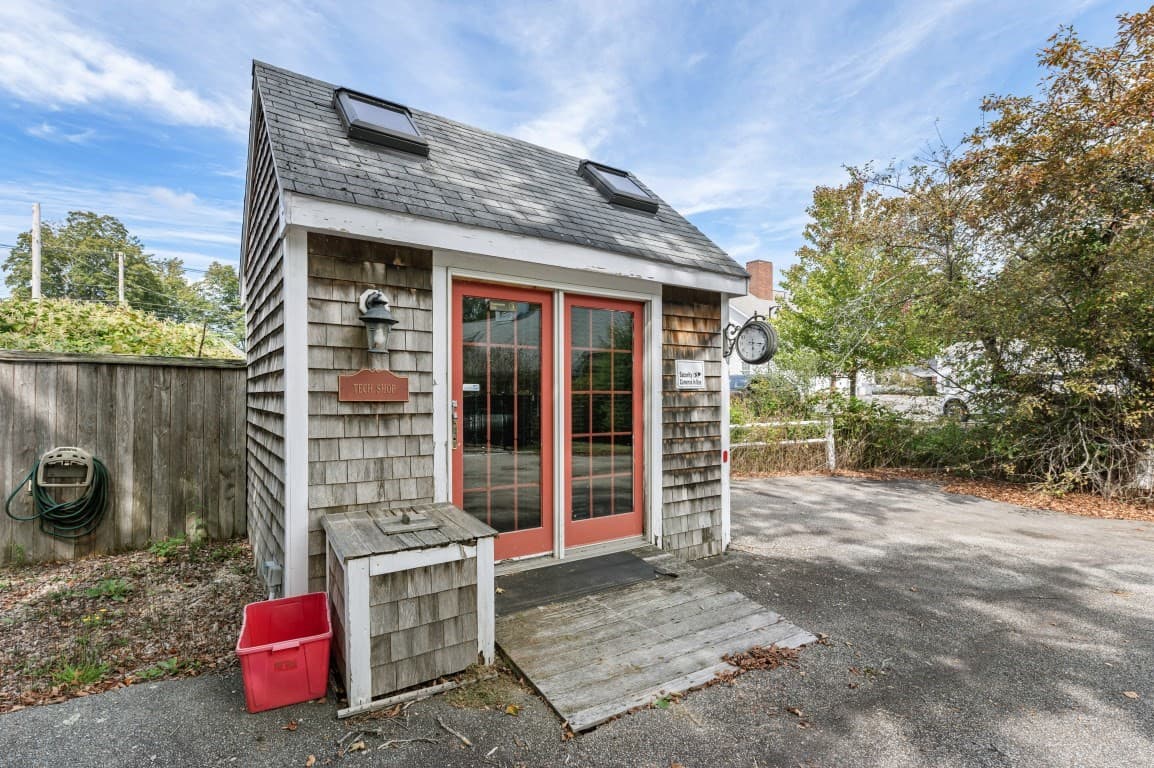 Single Family Residence at 11 Maple St, West Newbury MA 01985, West Newbury, photo 9 of 21