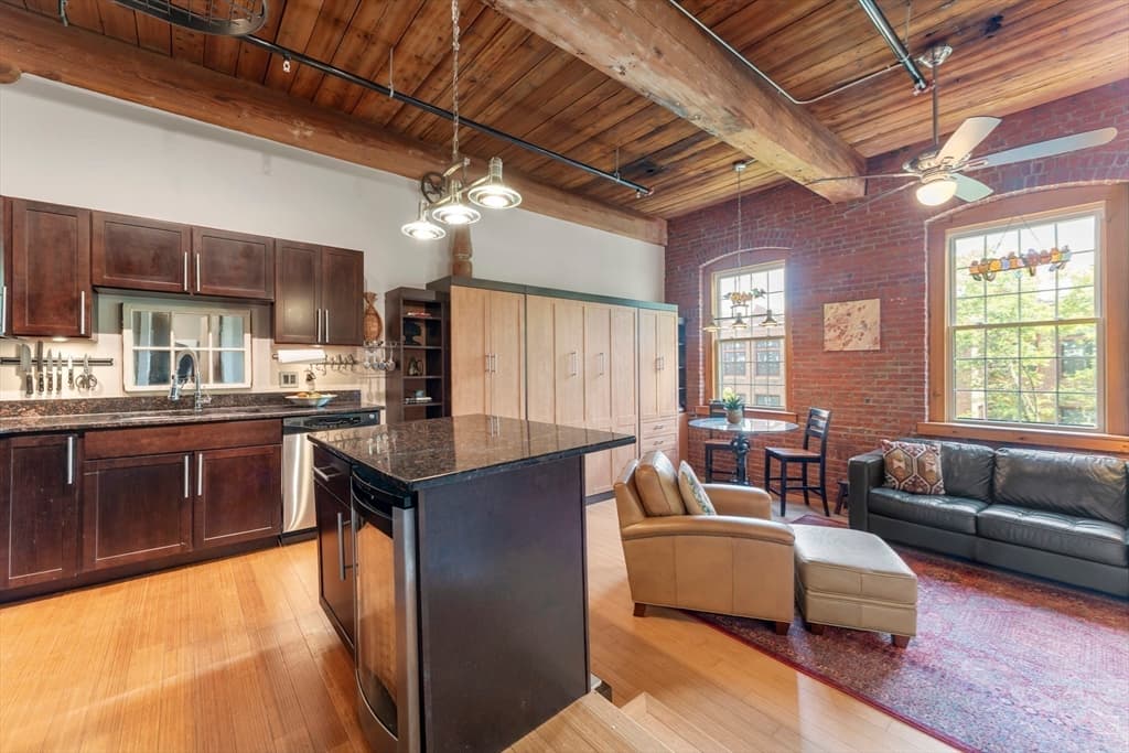 1511 Main St # C305, Worcester MA 01608 photo 9