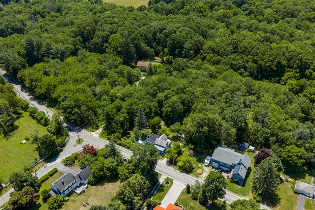 Single Family Residence at 410 Greenwood St, Millbury MA 01527, Millbury, photo 34 of 42