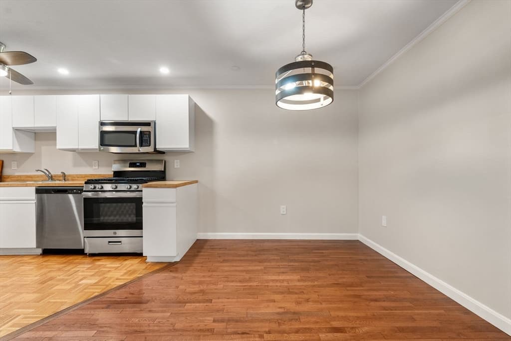 Condominium at 1216 Vfw Pkwy # 40, Boston MA 02132, Boston, photo 17 of 33