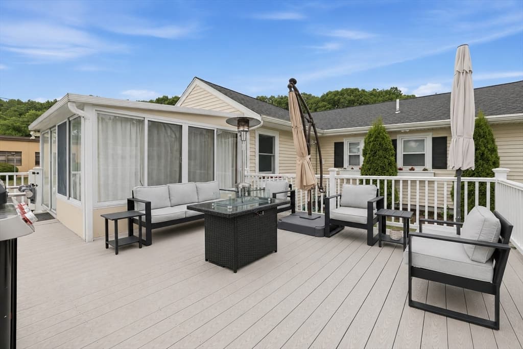 15 Riverside Ct, Norwood MA 02062 photo 14