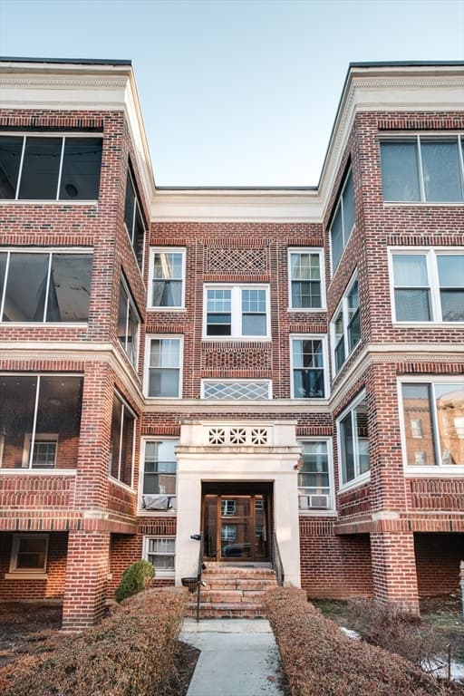 Condominium at 11 Vinal St # 5A, Boston MA 02135, Boston, photo 21 of 22